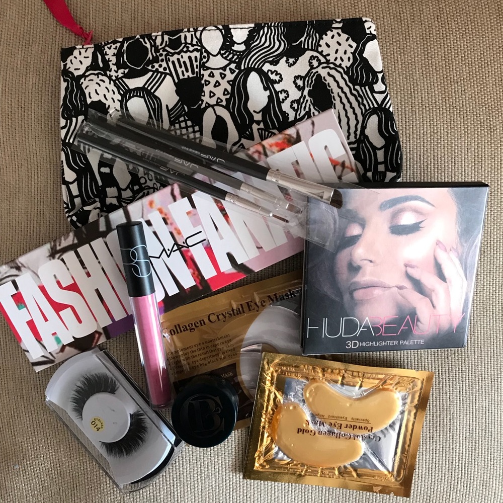 Makeup and Skincare Bundle Weekend Sale